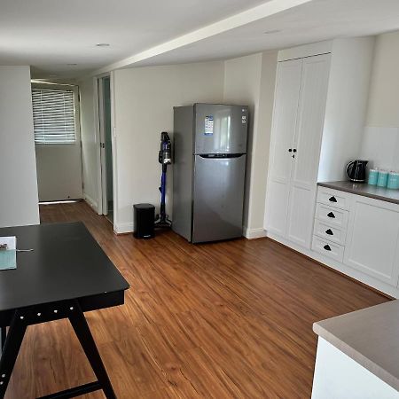 Cornelias Cottage Mount Gambier Central Екстер'єр фото