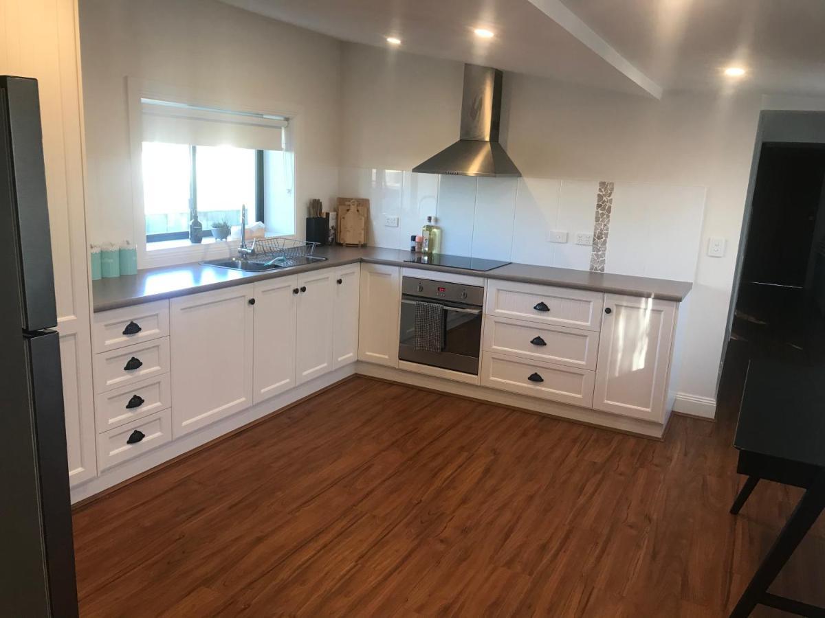 Cornelias Cottage Mount Gambier Central Екстер'єр фото