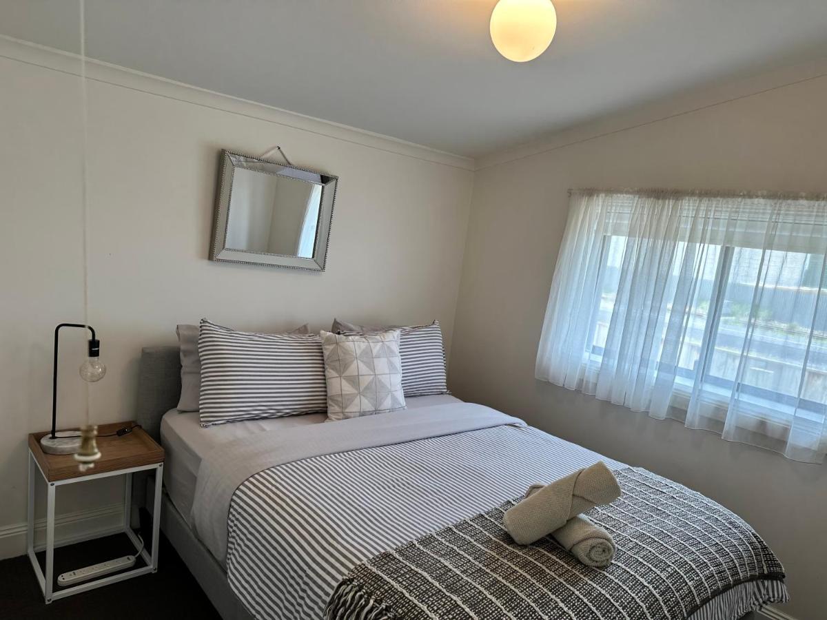 Cornelias Cottage Mount Gambier Central Екстер'єр фото